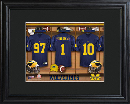 College Football Locker Room w/Wood Frame - Michigan (GC733)