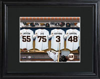 MLB Clubhouse Print w/Wood Frame - Giants (GC727)