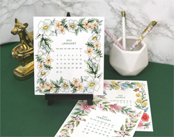Flower & Vine - Watercolor Floral 2022 Desk Calendar & Easel