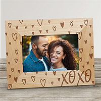 Engraved Heart Pattern with XOXO Wooden Picture Frame